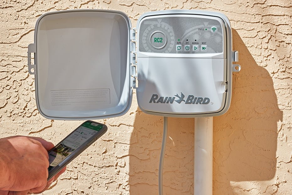 Controlador inteligente de irrigação Rain Bird RC2 Outdoor montado na parede